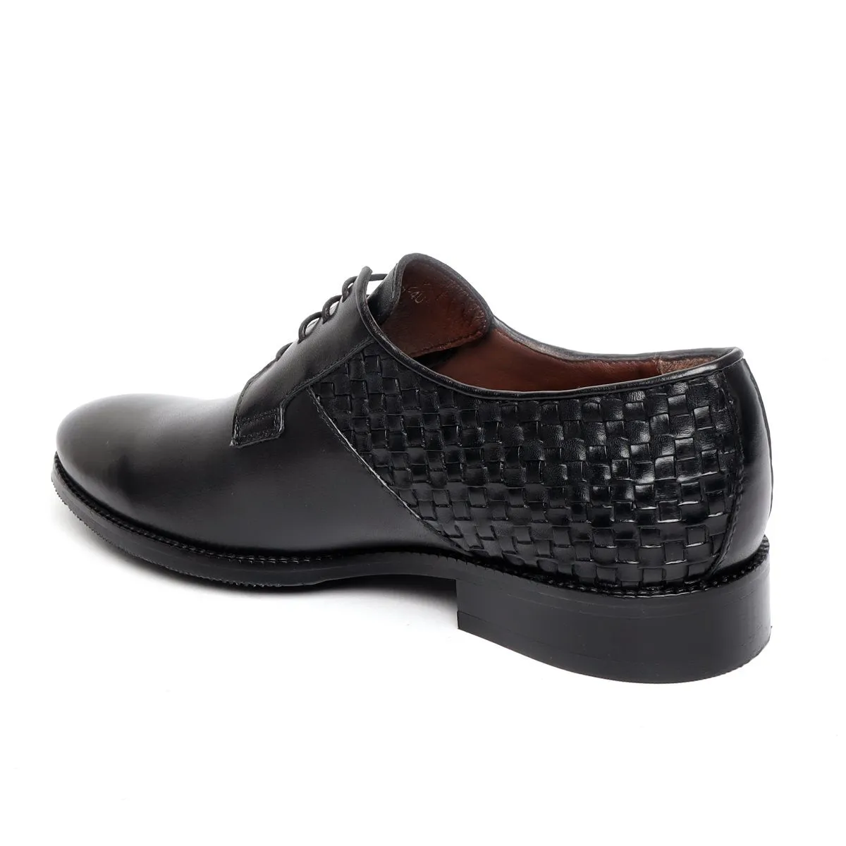 Black Hand weaved Derby lace up Closure formal shoe