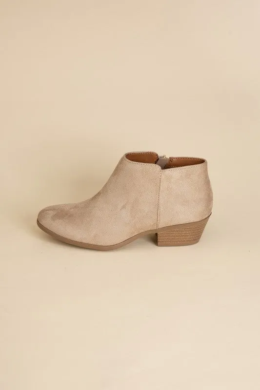 Lowest KEY ANKLE BOOTS