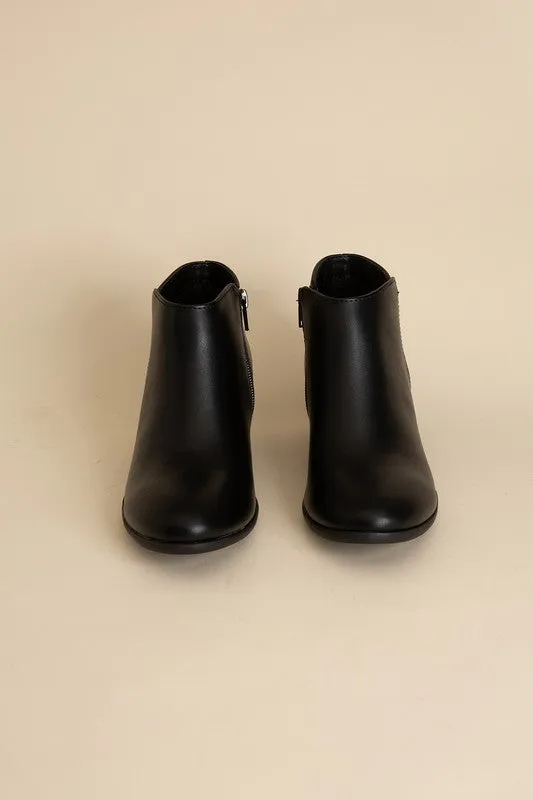 Lowest KEY ANKLE BOOTS