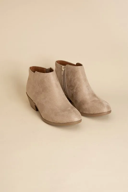 Lowest KEY ANKLE BOOTS