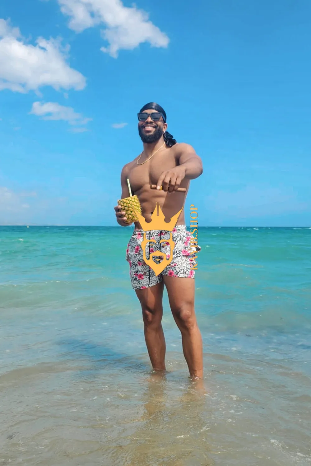 Summer Sensation: Men's Swimwear | Quick-Drying Mesh-Lined Beach Shorts in Premium Polyester Fabric!